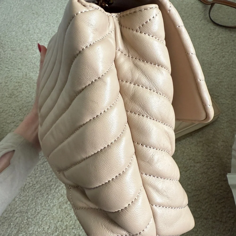 Tory Burch Beige Kira Chevron Shoulder Bag